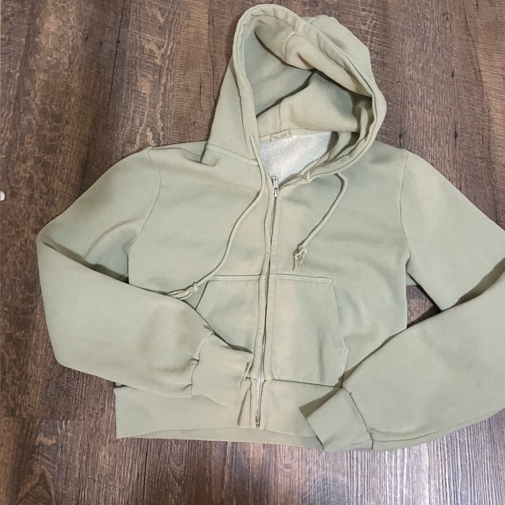 John Galt brandy melville cropped sweater